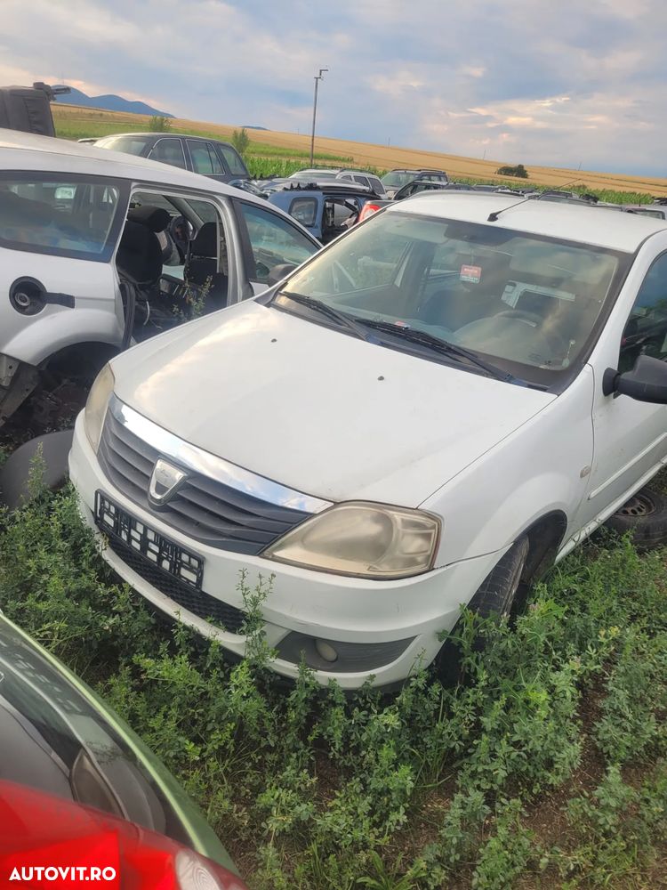 Dezmembrez dacia logan 1.2l benzina - 1