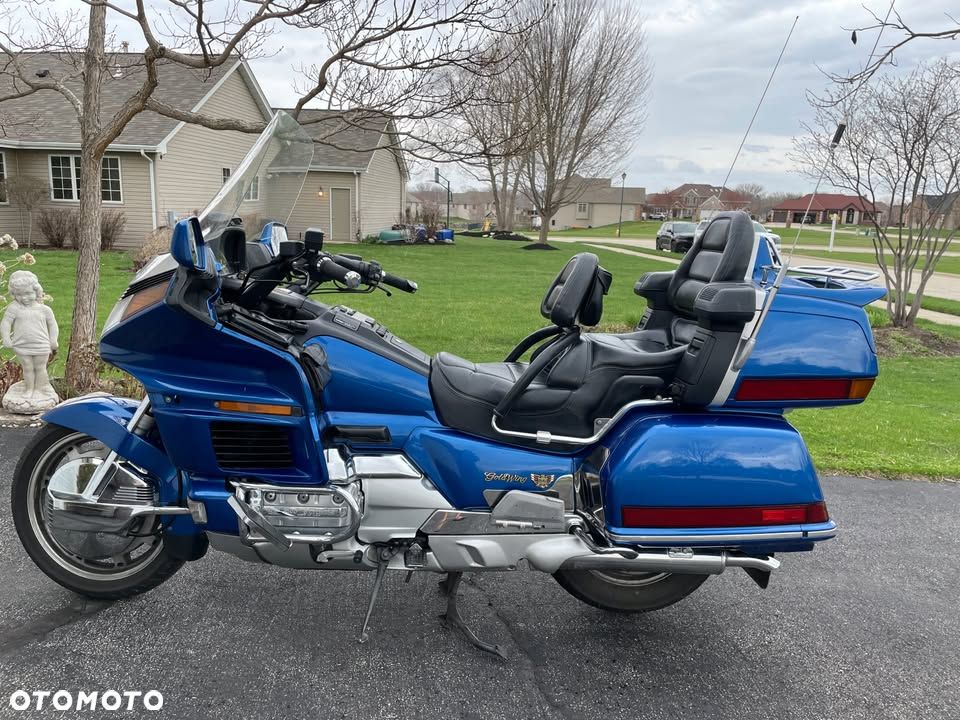 Honda GL - 32