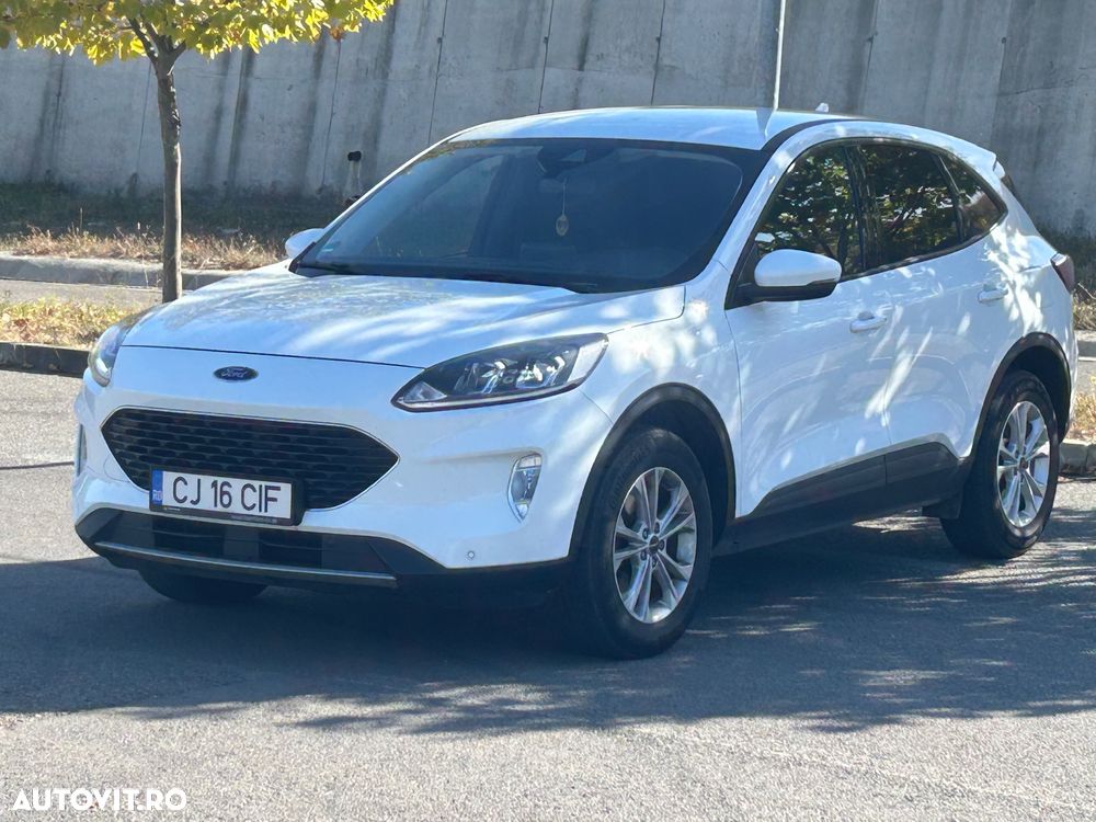 Ford Kuga - 2