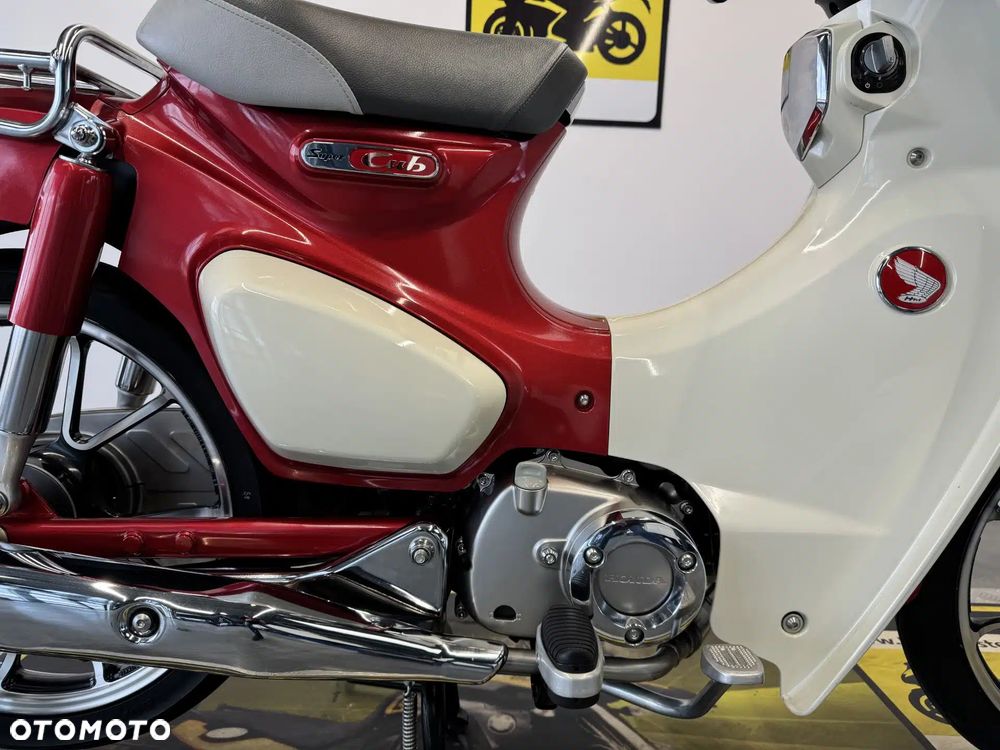Honda Super Cub - 13