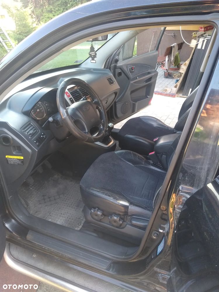 Hyundai Tucson 2.0 CRDi Premium - 10