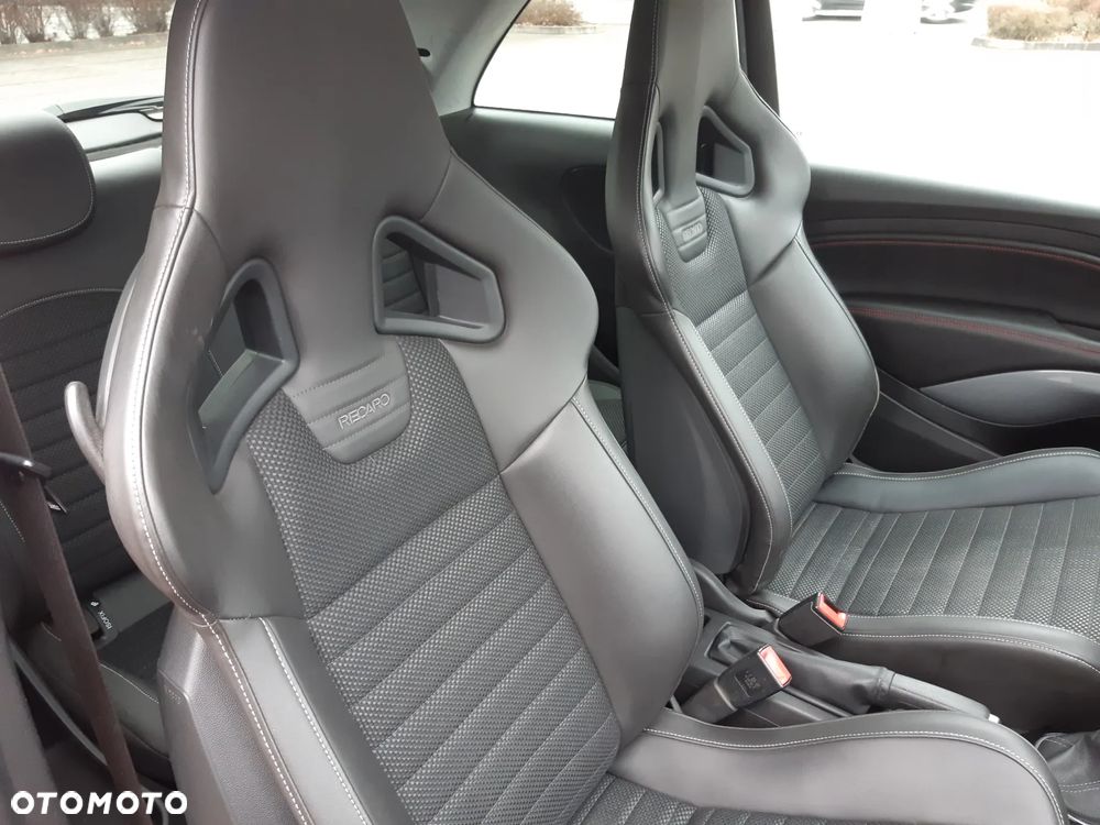 Opel Adam 1.4 Turbo S - 14