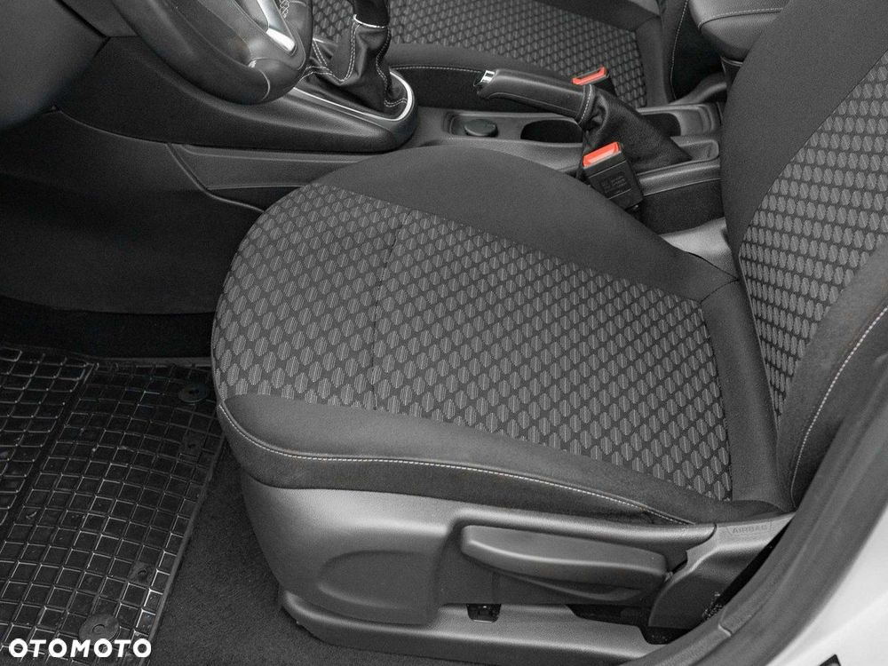 Opel Astra 1.2 T Edition S&S - 12