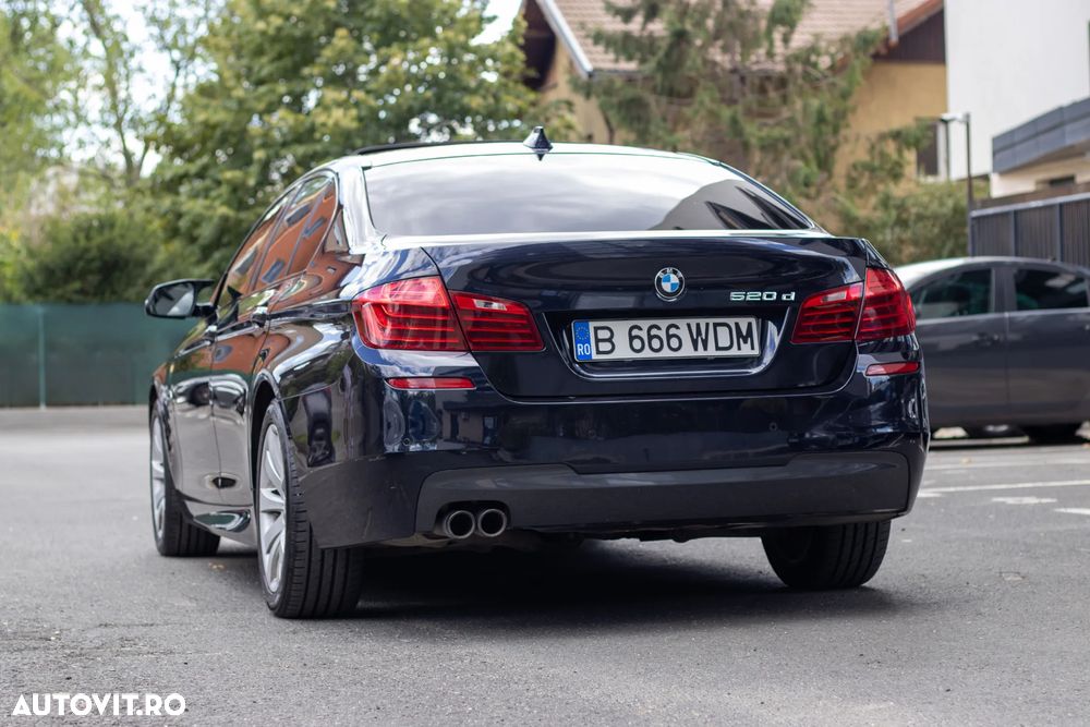 BMW Seria 5 520d xDrive Aut. M Sport Edition - 12