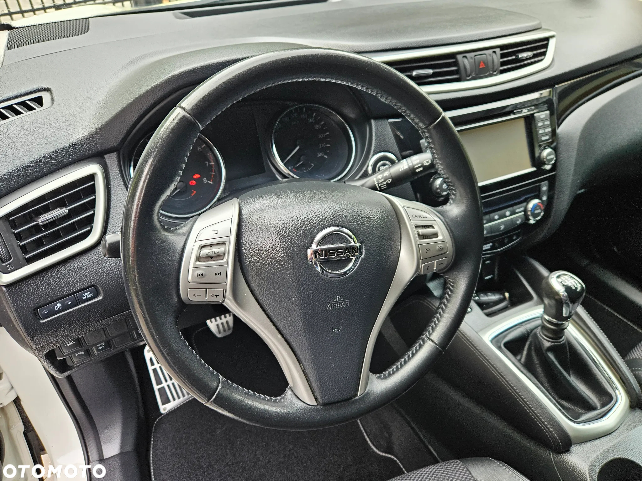 Nissan Qashqai 1.6 DIG-T Tekna - 18