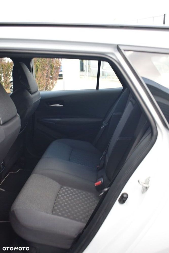 Toyota Corolla 1.8 Hybrid Comfort - 15