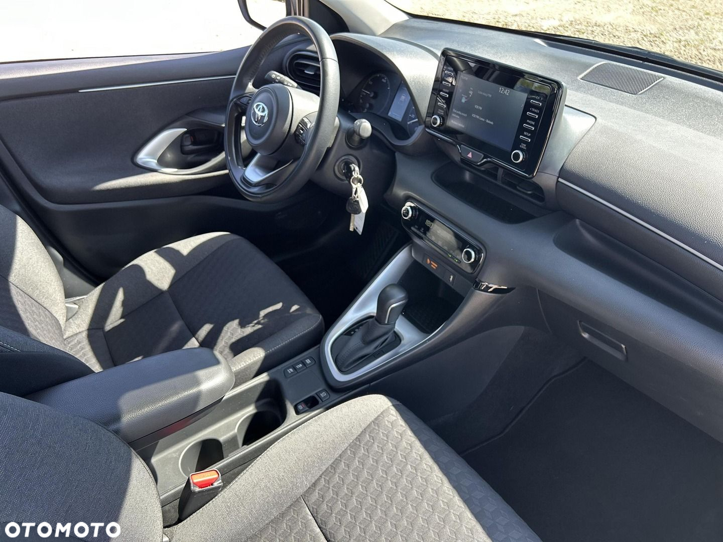 Toyota Yaris - 16