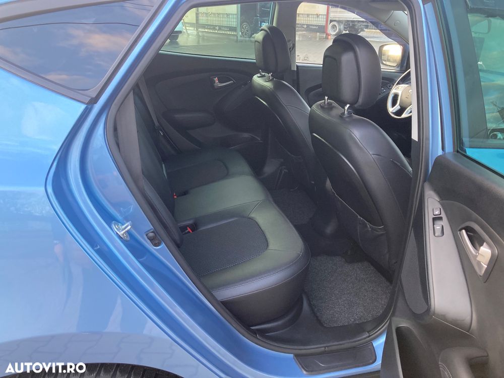 Hyundai ix35 2.0 CRDI 4WD Style - 18