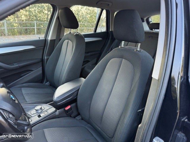 BMW X1 25 e xDrive Line Sport - 8