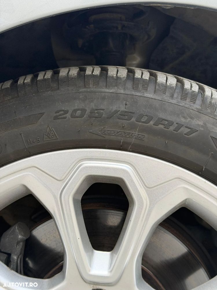 Ford EcoSport 1.0 EcoBoost Titanium - 10
