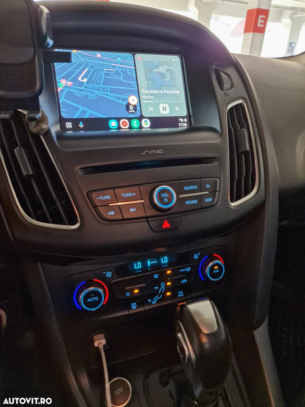 Ford Focus 1.6 Ti-VCT Powershift Trend - 11