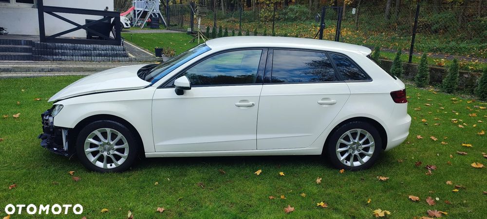 Audi A3 Sportback - 7