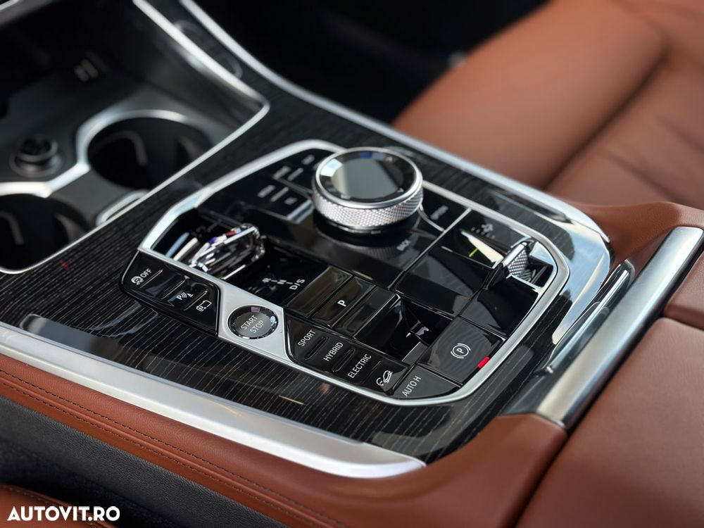 BMW X5 xDrive50e - 19