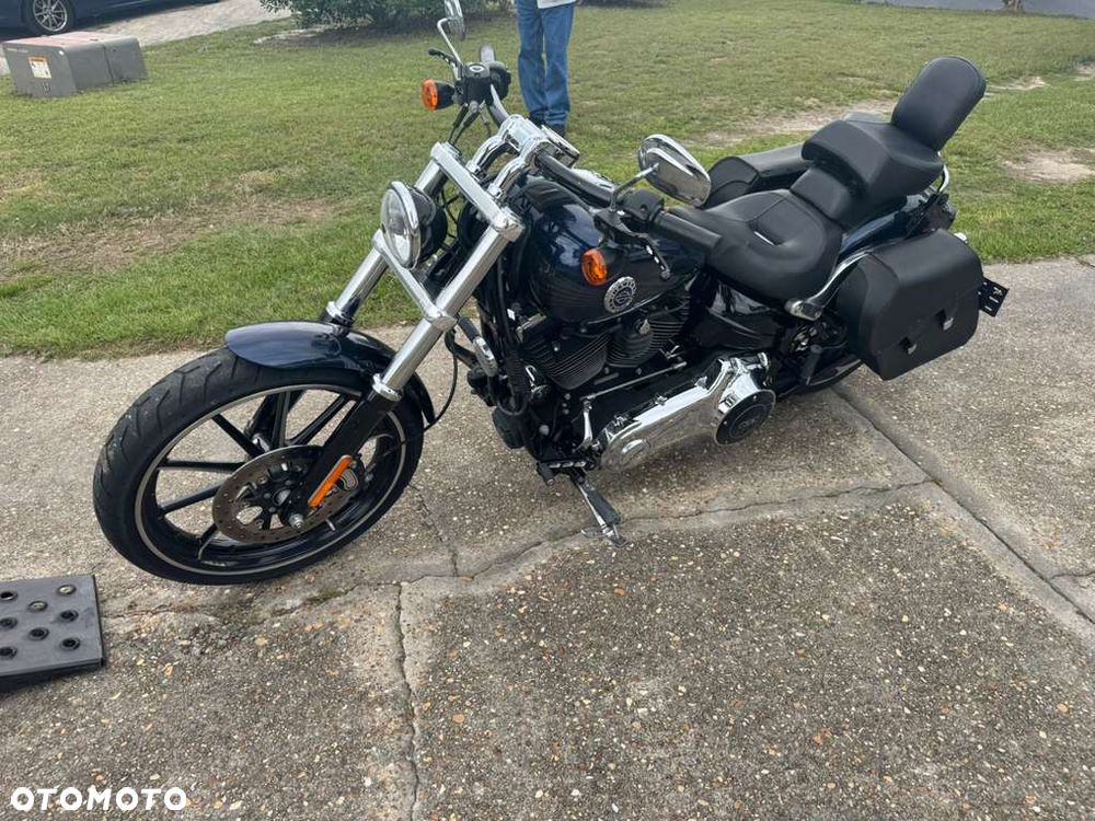 Harley-Davidson FXSB Breakout - 4