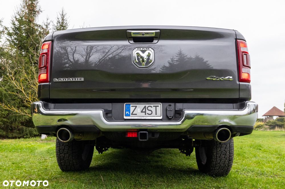 RAM 1500 5.7 Quad Cab Longbed Laramie Chrome - 14