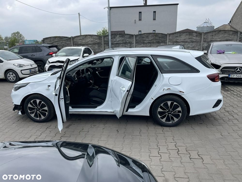 Kia Ceed 1.5 T-GDI DCT7 OPF Spirit - 3