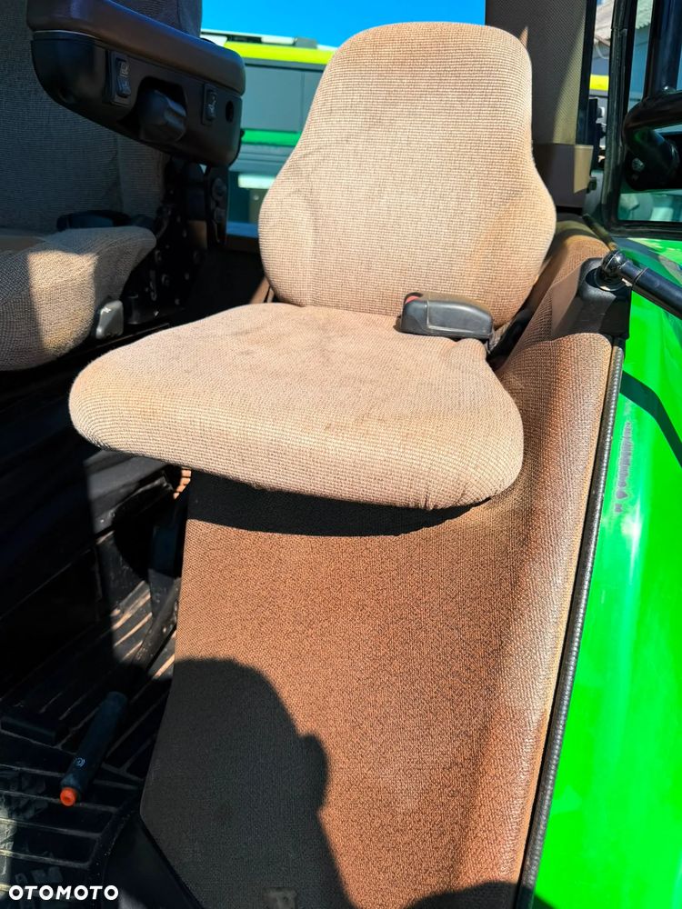 John Deere 7920 - 20