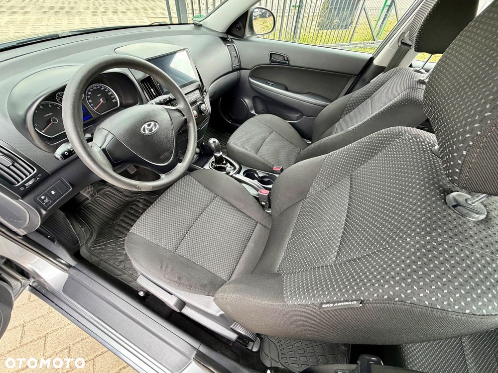 Hyundai i30 1.4 Comfort - 7
