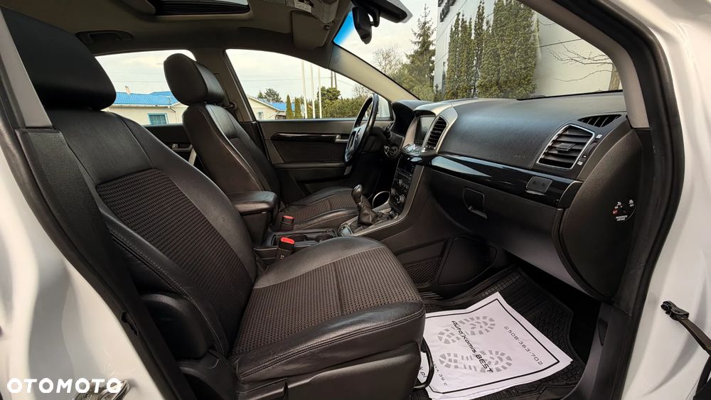 Chevrolet Captiva 2.4 AWD LT+ - 6