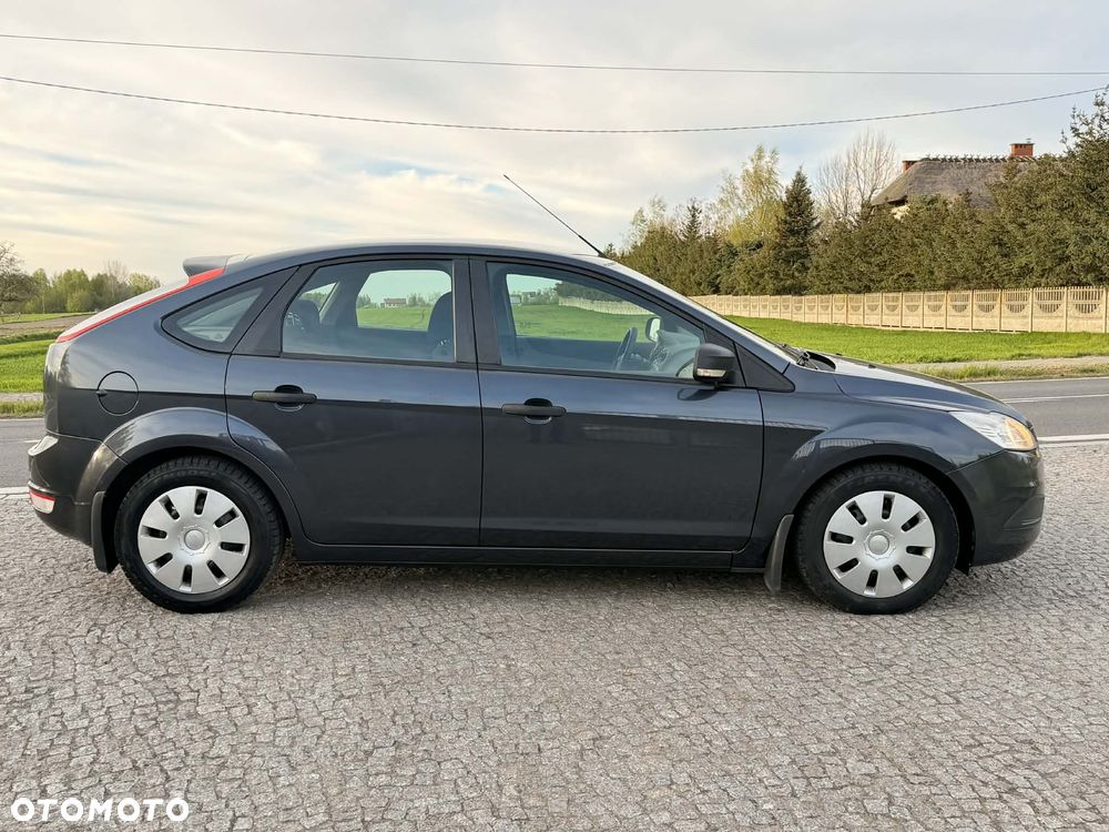 Ford Focus 1.6 TDCi Ambiente - 6
