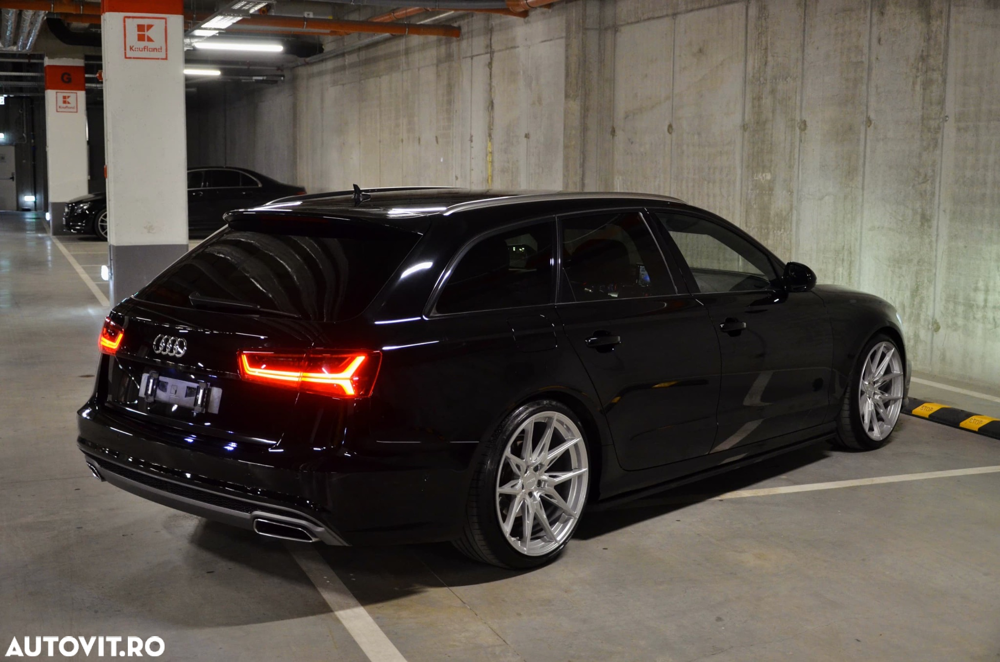 Audi A6 Avant 2.0 TDI Ultra DPF S tronic - 8