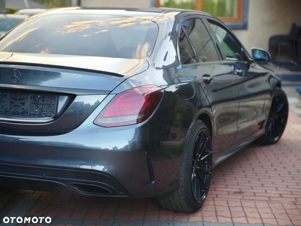 Mercedes-Benz Klasa C 250 7G-TRONIC - 20