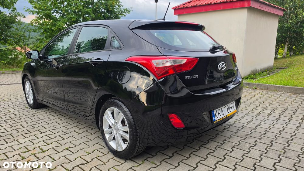 Hyundai i30 1.4 Fifa World Cup Edition - 21