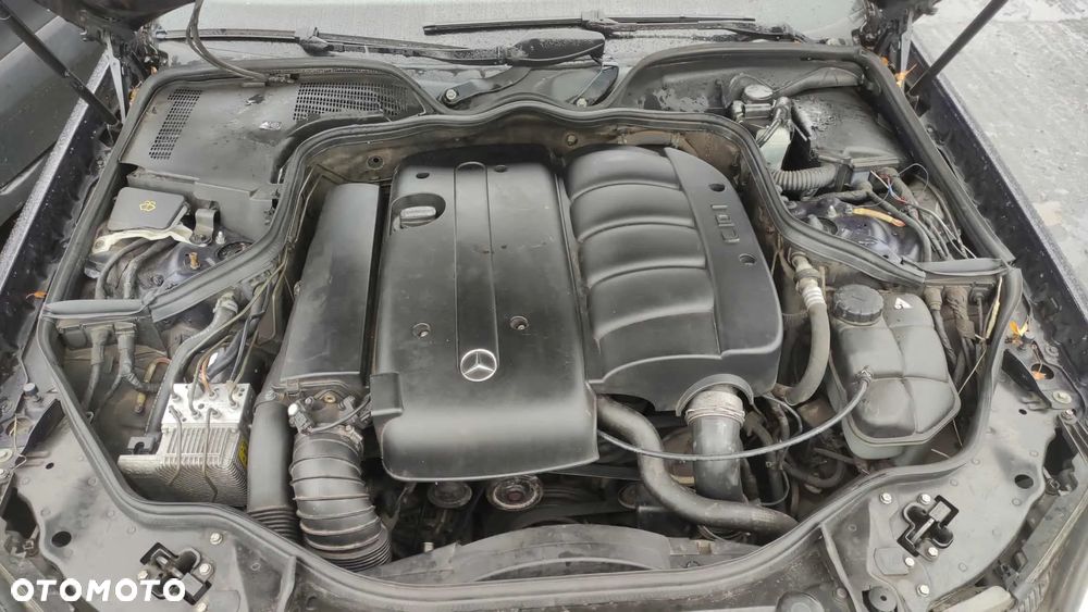 MERCEDES-BENZ KLASA E (S211) E 220 T CDI  2003 2.2 CDI 150 KM OM 646.961 C359 - 6