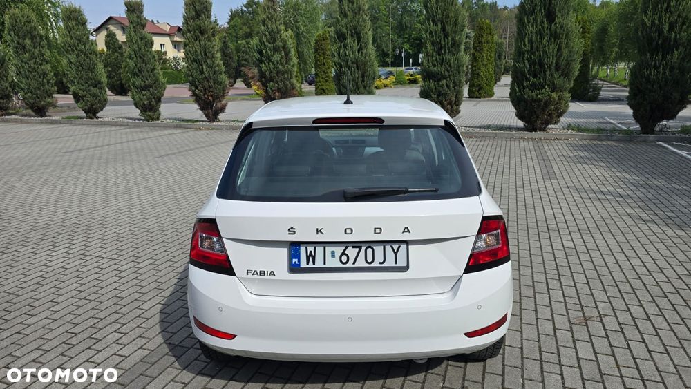 Skoda Fabia 1.0 TSI Ambition - 12
