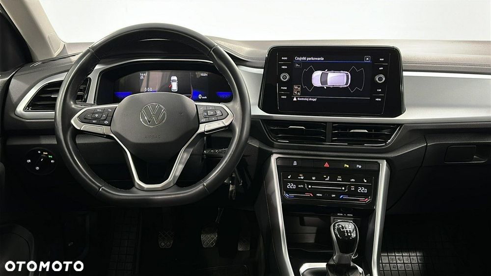 Volkswagen T-Roc - 9