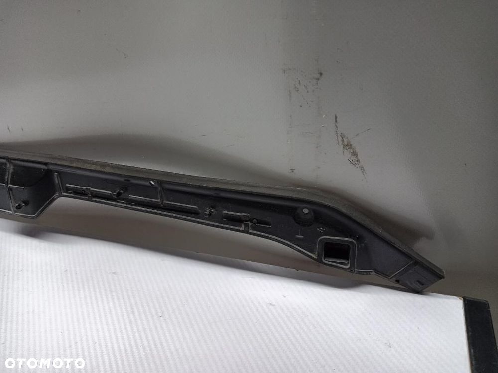 USZCZELKA MASKI AUDI A4 B9 8W0823124 - 3