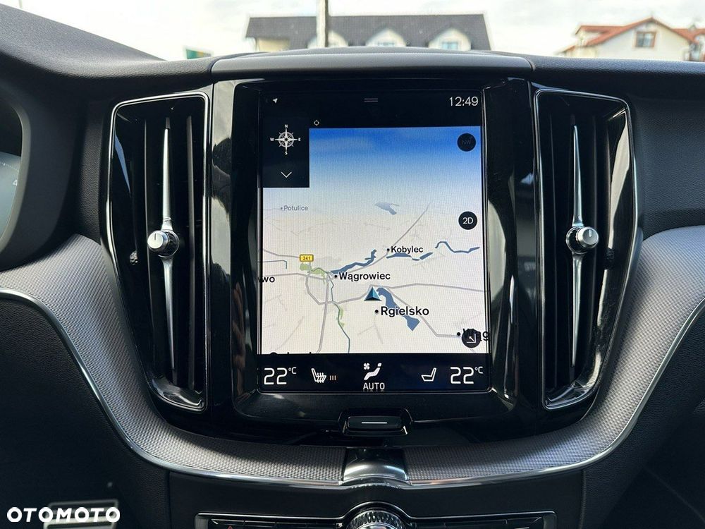 Volvo XC 60 D4 R-Design - 18