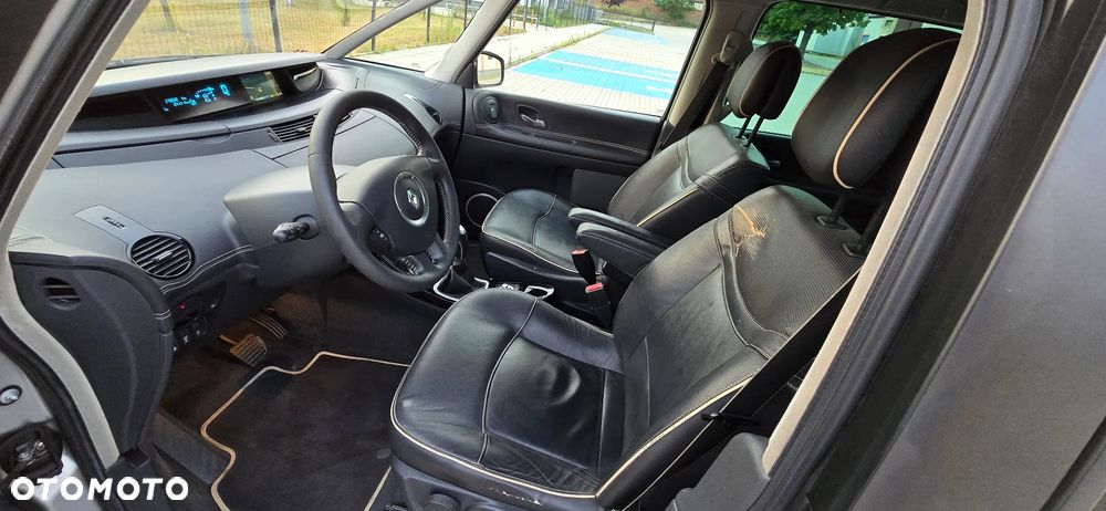 Renault Espace 2.0 dCi 175 FAP Initiale - 27
