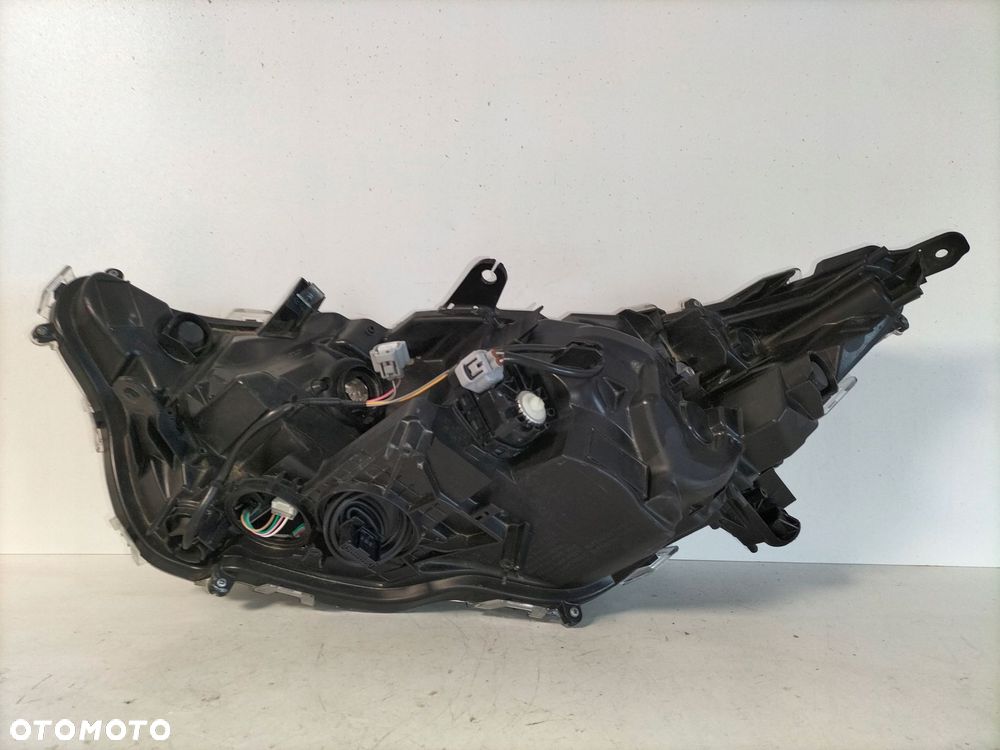 lampa przednia reflektor prawa toyota rav4 rav-4 v 18- - 6