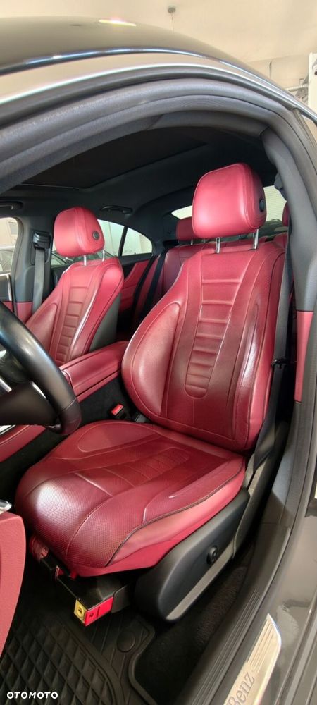 Mercedes-Benz CLS - 30