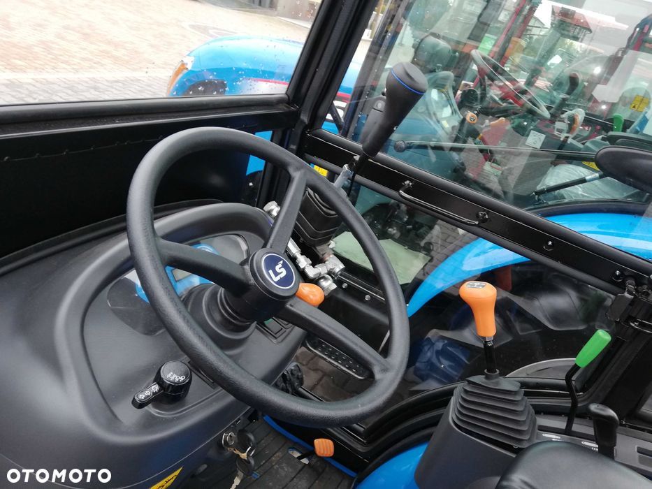 LS Traktor XJ 25 - 8