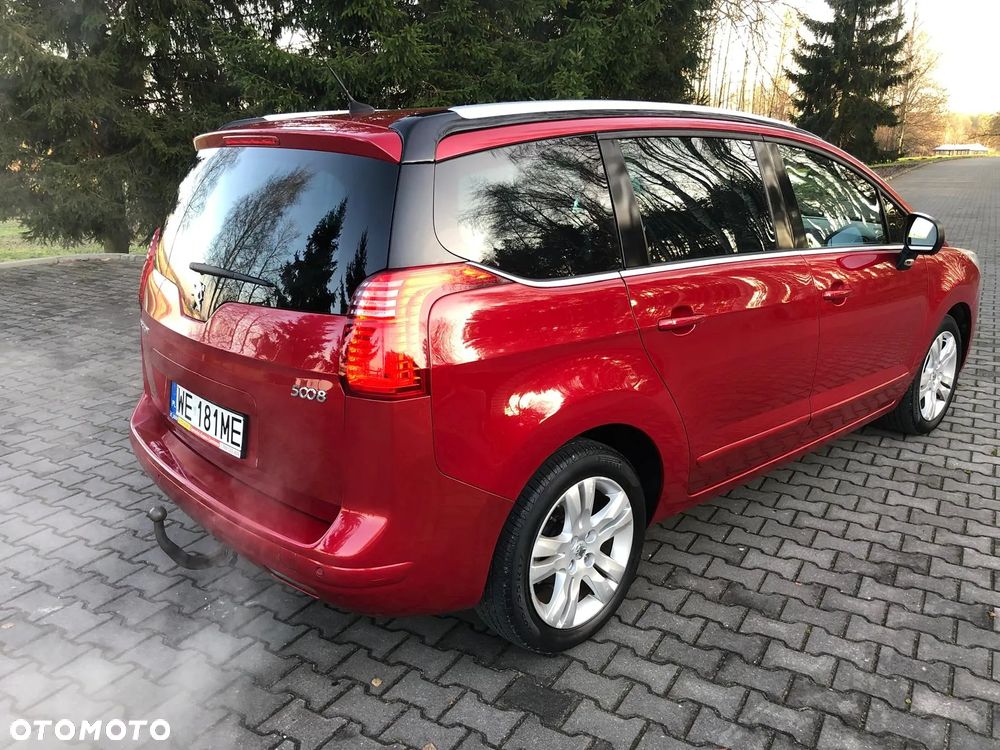 Peugeot 5008 155 THP Premium - 4