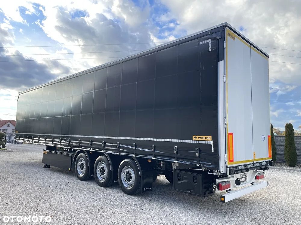 Wielton VARIOS / 2022 / DACH PODN./ 4-POZ.DO JAZDY / OŚ PODN./ PALECIARA / CERT.XL / MULTILOCK / SALON POLSKA / JAK NOWA / - 4