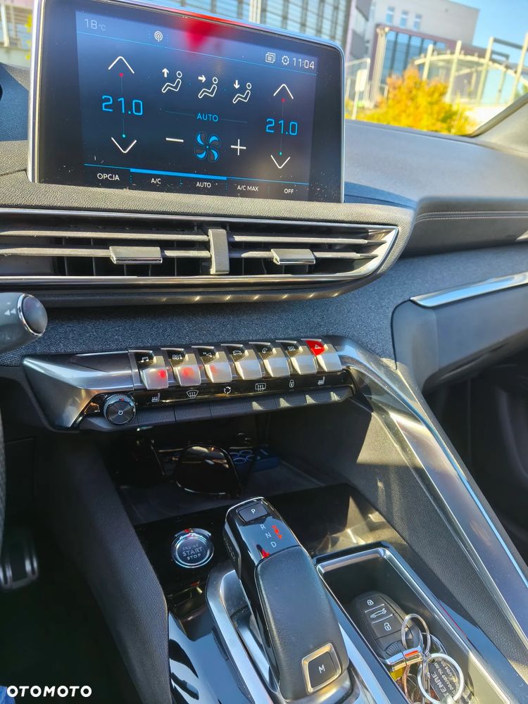 Peugeot 3008 1.2 PureTech Active S&S EAT6 - 27