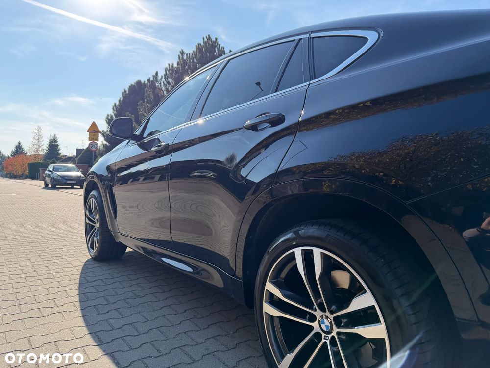 BMW X6 M50d - 22