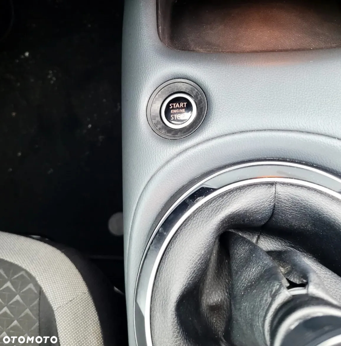 Nissan Juke 1.0 DIG-T N-Connecta - 24
