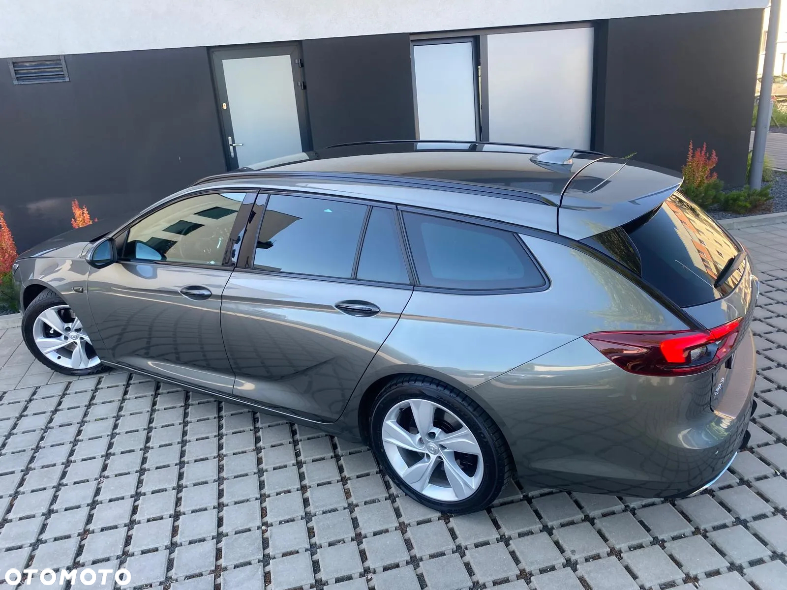 Opel Insignia 2.0 T 4x4 GSi S&S - 9