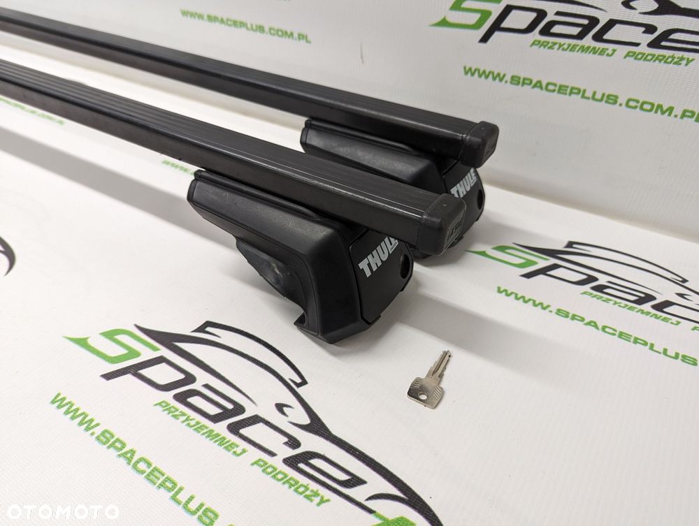 Bagażnik dachowy Thule: belki 7122 + Stopy 7104 Na otwarte relingi - 1