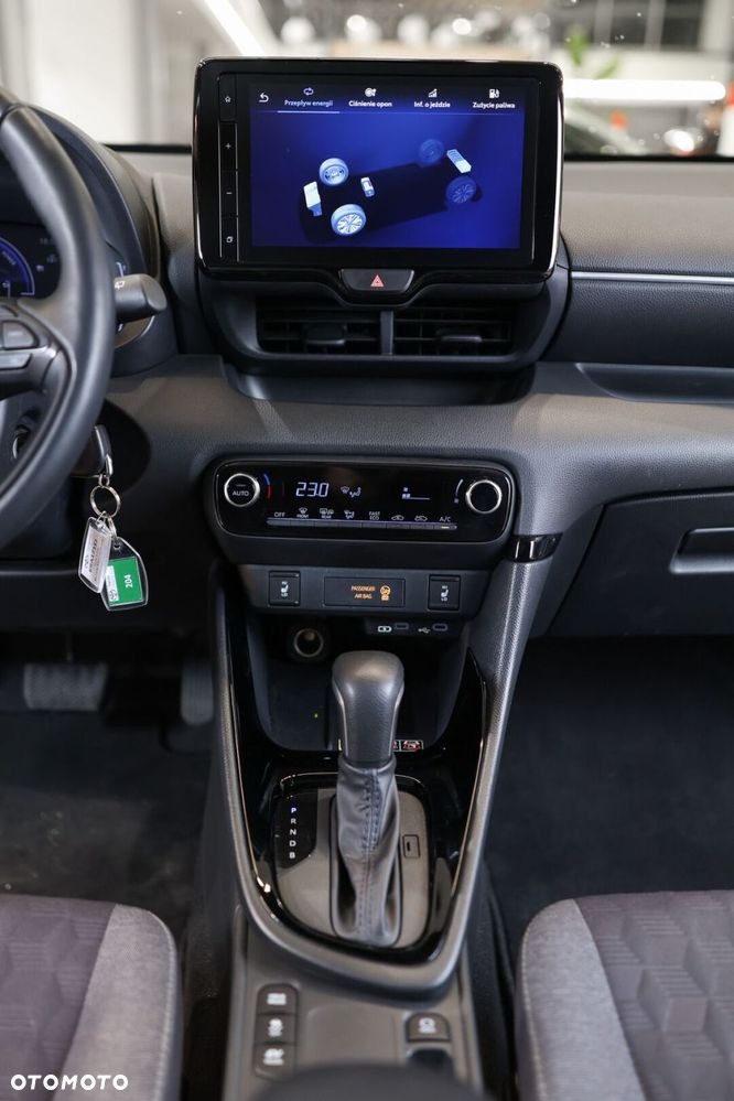 Toyota Yaris Hybrid 1.5 Style - 21