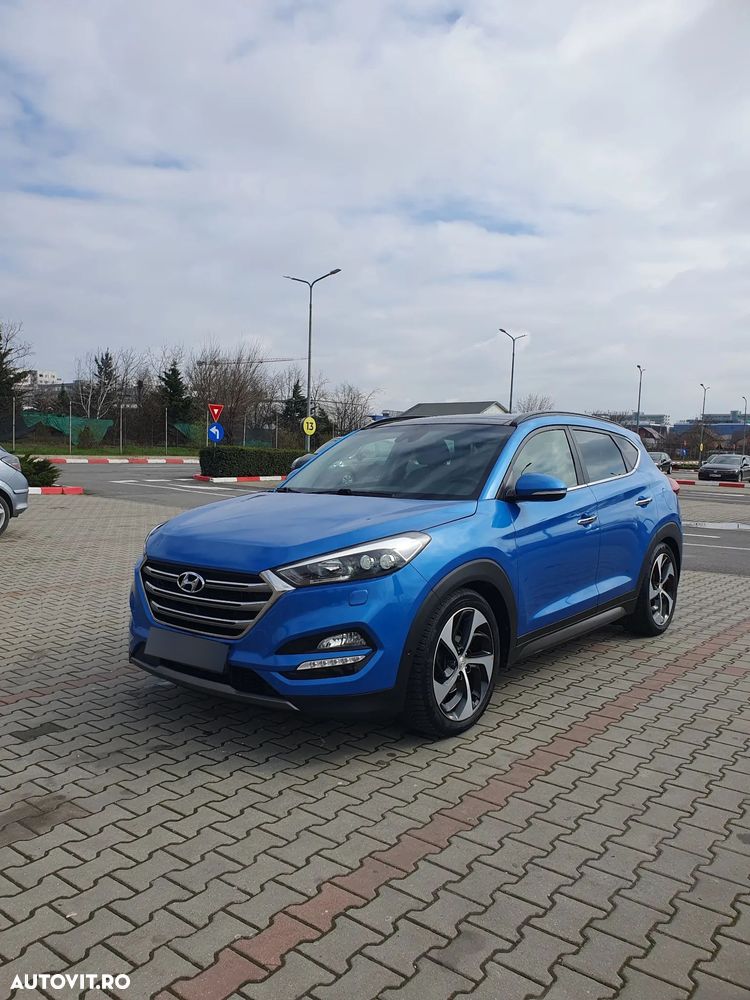 Hyundai Tucson 2.0 CRDI 4WD Automatik Style - 12