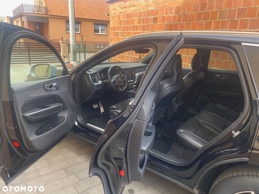 Volvo XC 60 D4 SCR AWD R-Design - 8