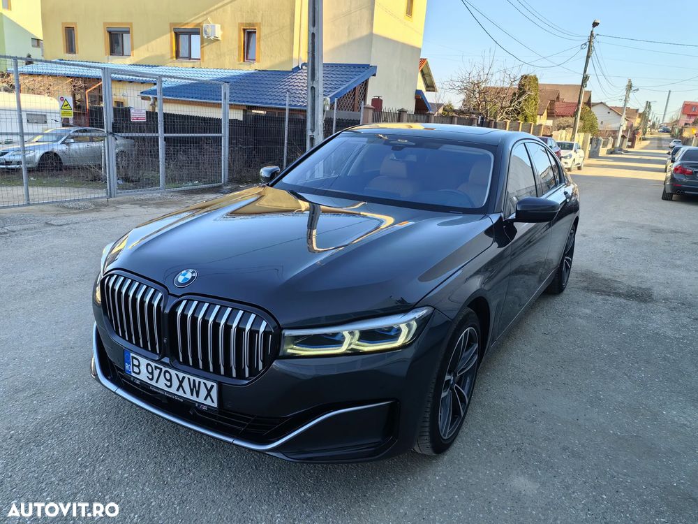BMW Seria 7 750i xDrive - 3