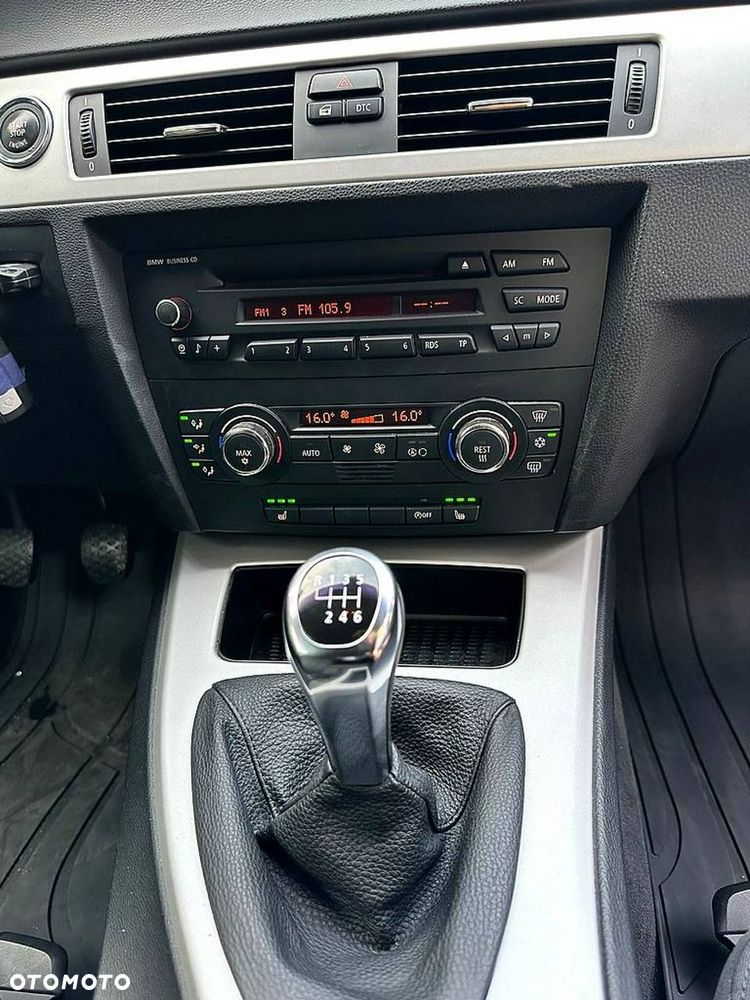 BMW Seria 3 - 18