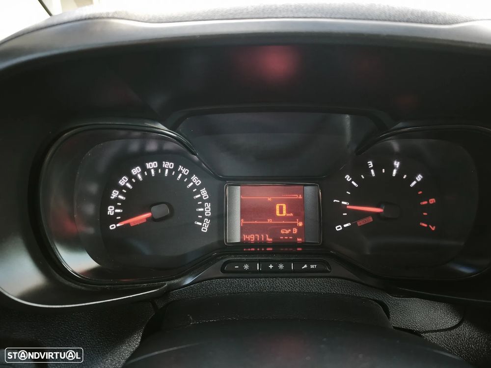 Citroën Berlingo 1.5 BlueHDI 102CV Iva Dedutível - 19