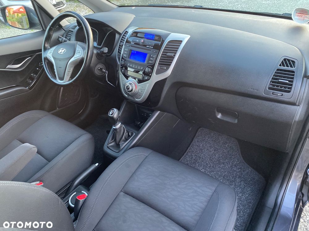 Hyundai ix20 1.4 blue Trend - 25